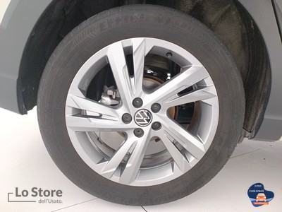 8 - Volkswagen Taigo eschini auto