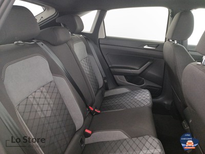 9 - Volkswagen Taigo eschini auto
