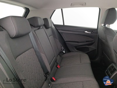 9 - Volkswagen Golf eschini auto