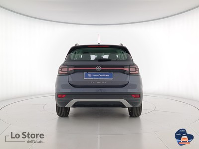 5 - Volkswagen T-Cross eschini auto