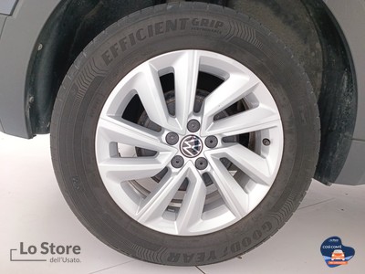 8 - Volkswagen T-Cross eschini auto