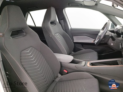 10 - Cupra Born eschini auto