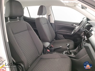 10 - Volkswagen T-Cross eschini auto