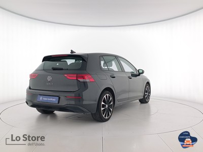 4 - Volkswagen Golf eschini auto