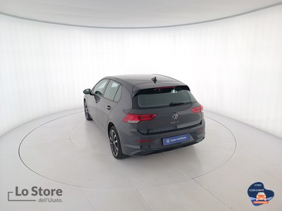 6 - Volkswagen Golf eschini auto