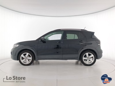 3 - Volkswagen T-Cross eschini auto