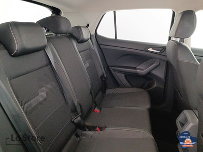 9 - Volkswagen T-Cross eschini auto