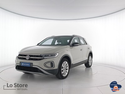 1 - Volkswagen T-Roc eschini auto
