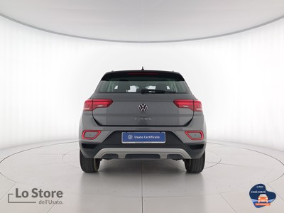5 - Volkswagen T-Roc eschini auto