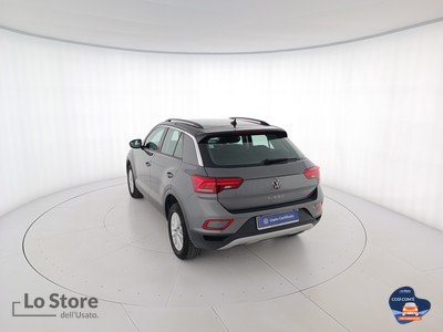 6 - Volkswagen T-Roc eschini auto