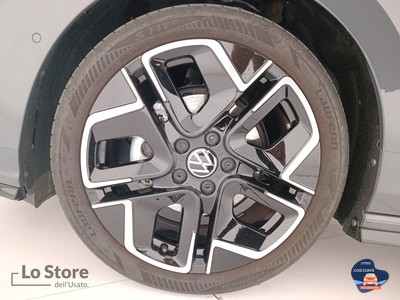8 - Volkswagen Golf eschini auto