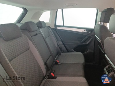 9 - Volkswagen Tiguan eschini auto