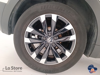 8 - Volkswagen T-Cross eschini auto