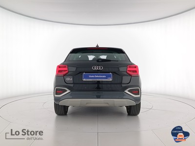 5 - Audi Q2 eschini auto