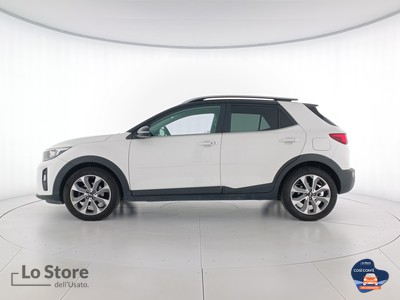 3 - Kia Stonic eschini auto
