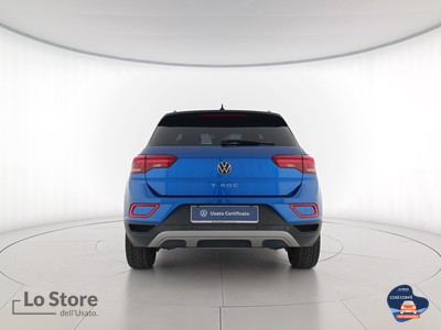 5 - Volkswagen T-Roc eschini auto