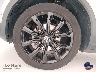 8 - Volkswagen T-Roc eschini auto