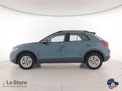 3 - Volkswagen T-Roc eschini auto