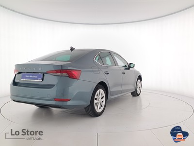 4 - Skoda Octavia eschini auto