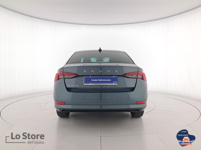 5 - Skoda Octavia eschini auto