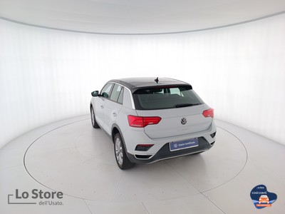 6 - Volkswagen T-Roc eschini auto