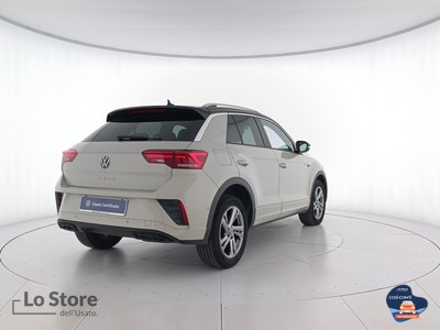 4 - Volkswagen T-Roc eschini auto