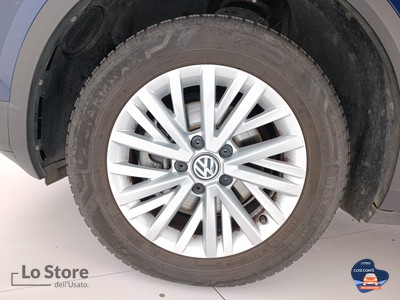 8 - Volkswagen T-Roc eschini auto