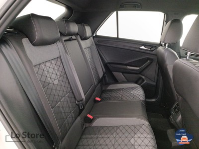 9 - Volkswagen T-Roc eschini auto