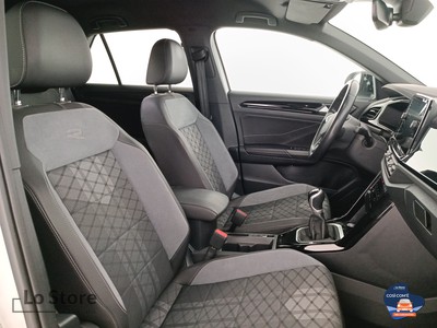 10 - Volkswagen T-Roc eschini auto