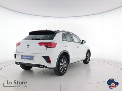 4 - Volkswagen T-Roc eschini auto