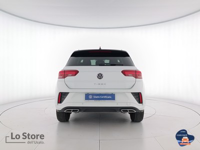 5 - Volkswagen T-Roc eschini auto