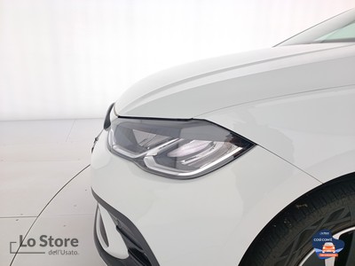 7 - Volkswagen Polo eschini auto