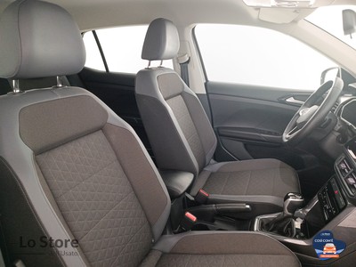 10 - Volkswagen T-Cross eschini auto