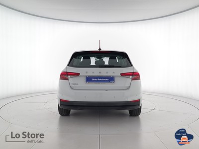 5 - Skoda Fabia eschini auto