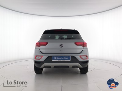 5 - Volkswagen T-Roc eschini auto