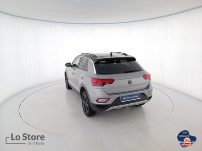 6 - Volkswagen T-Roc eschini auto