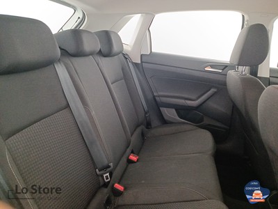 9 - Volkswagen Polo eschini auto