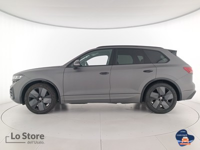 3 - Volkswagen Touareg eschini auto