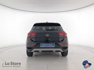 5 - Volkswagen T-Roc eschini auto