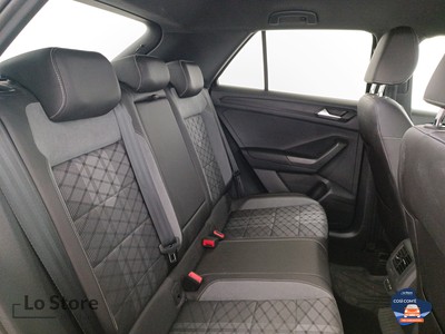 9 - Volkswagen T-Roc eschini auto