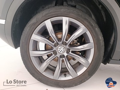 8 - Volkswagen T-Roc eschini auto