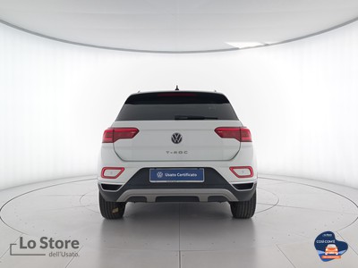 5 - Volkswagen T-Roc eschini auto