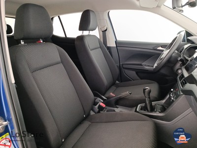 10 - Volkswagen T-Cross eschini auto