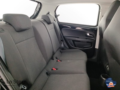 9 - Volkswagen up! eschini auto