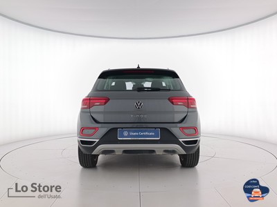 5 - Volkswagen T-Roc eschini auto
