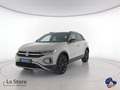 1 - Volkswagen T-Roc eschini auto