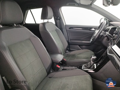 10 - Volkswagen T-Roc eschini auto