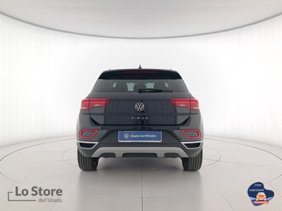 5 - Volkswagen T-Roc eschini auto