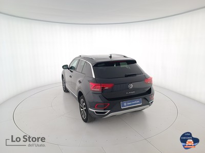 6 - Volkswagen T-Roc eschini auto