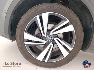 8 - Volkswagen T-Roc eschini auto